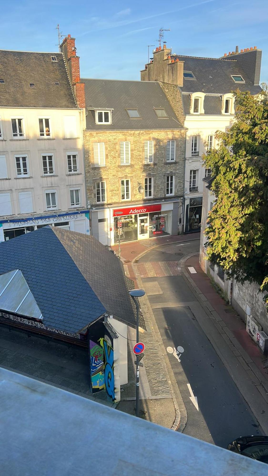 Le Stud' Joli Appartement Lumineux En Plein Centre Ville Cherbourg-en-Cotentin Exterior photo